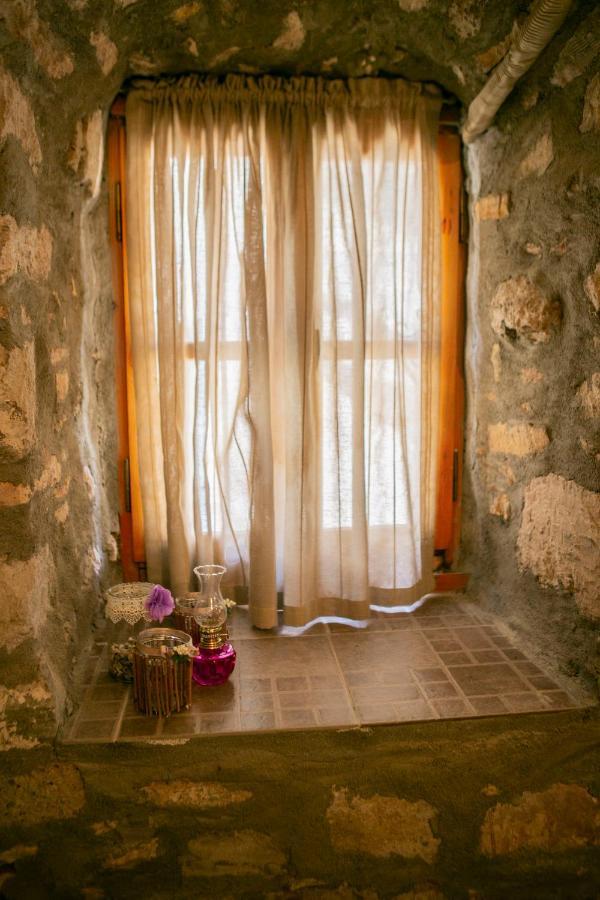 Annemin Harabesi Otel Cesme Exterior photo